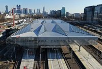 Hala peronowa nad trzema nowymi peronami. Napis na dachu Warszawa Zachodnia, fot. Andrzej Lewandowski