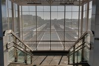 Stacja Warszawa Gdańska, widok na klatkę schodową kładki zachodniej. autor Karol Jakubowski
