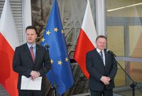 Warszawa, Dworzec Centralny, konferencja prasowa, Ireneusz Merchel, Andrzej Bittel 