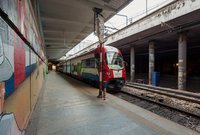 Stacja kolejowa Warszawa Śródmieście, pociąg WKD, 28.03.2019, Autor A. Hampel