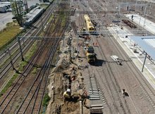 Budowa torów i sieci trakcyjnej na stacji Warszawa Zachodnia, A.Lewandowski, P.Mieszkowski