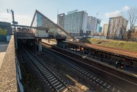 Warszawa, perony dworca kolejowego Warszawa Ochota i pasażerowie, 28.03.2019, Autor A. Hampel