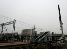 Prace przy budowie kładki na na stacji Warszawa Gdańska.