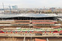 Perony i pociągi na stacji Warszawa Zachodnia, fot. Artur Lewandowski
